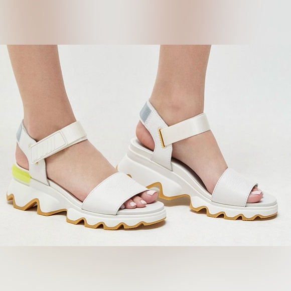 Sorel woman’s white sandals - Picture 3 of 7